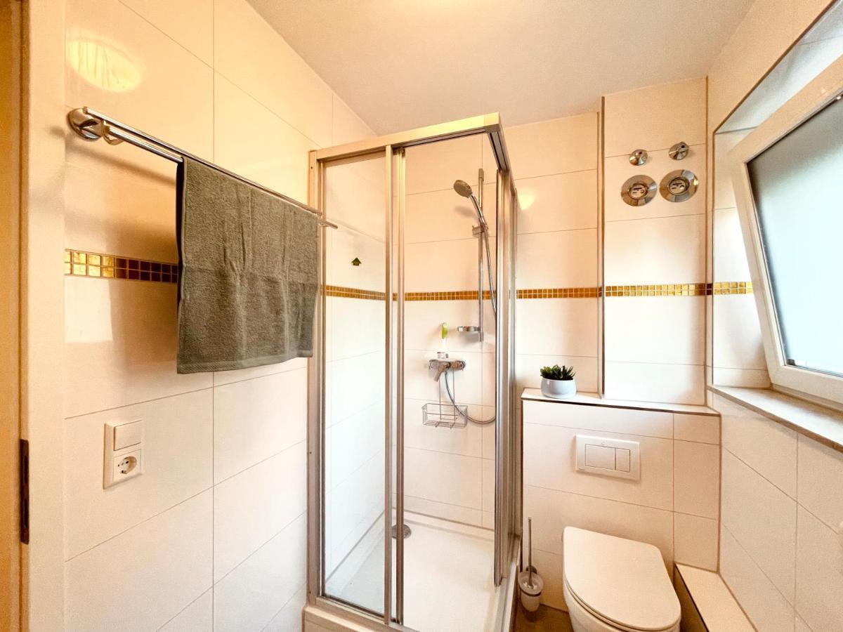 Frisch Renoviertes Und Charmantes Apartment Stuttgart Kültér fotó